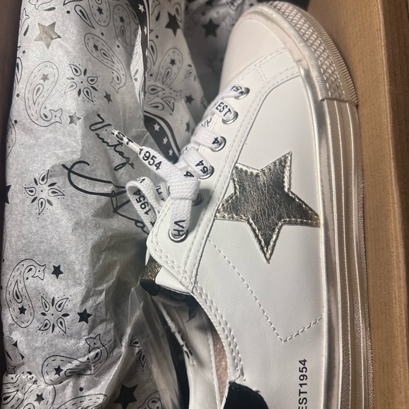 VINTAGE HAVANA Women's Alive Metallic‎ Lace Up Sneakers Shoes Casual NIB 6.5 - Picture 5 of 5